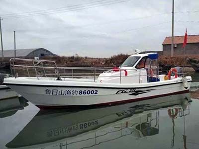 8.5m recreational fishing boat
