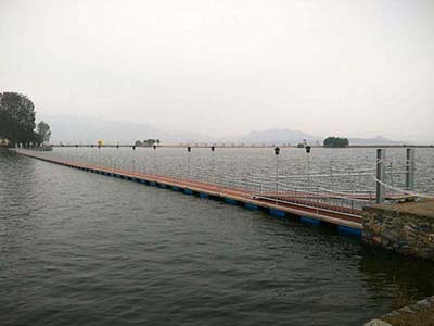 Laiwu xuye lake wharf